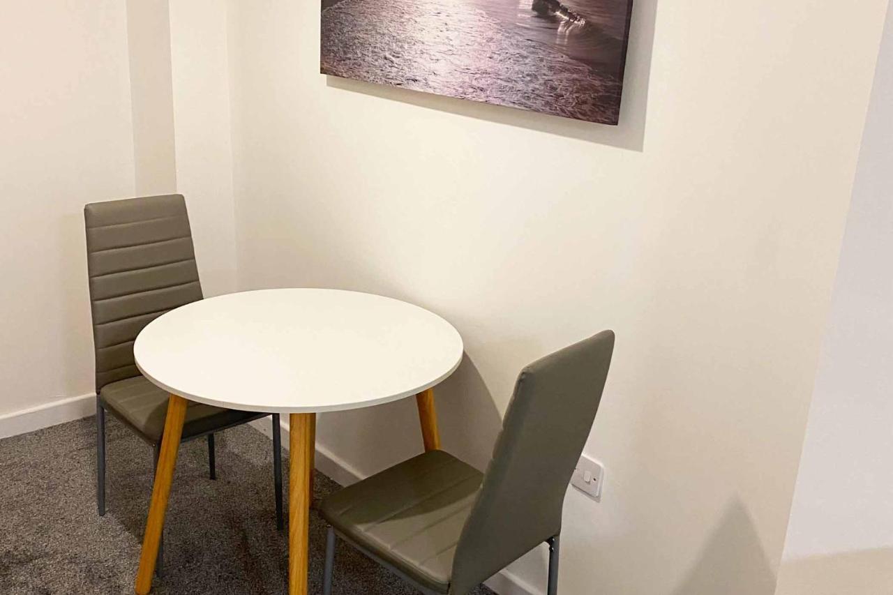 Sutton Contractor - Warrington, St Helens Apartment *