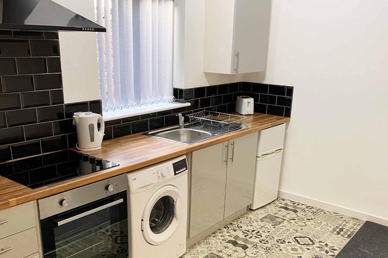 Sutton Contractor - Warrington, St Helens *