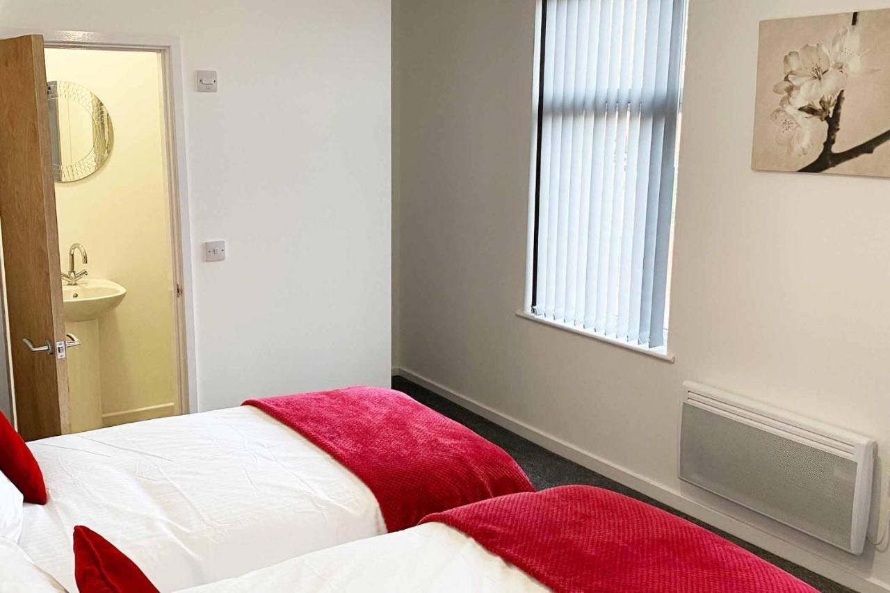 Sutton Contractor - Warrington, St Helens * Clock Face