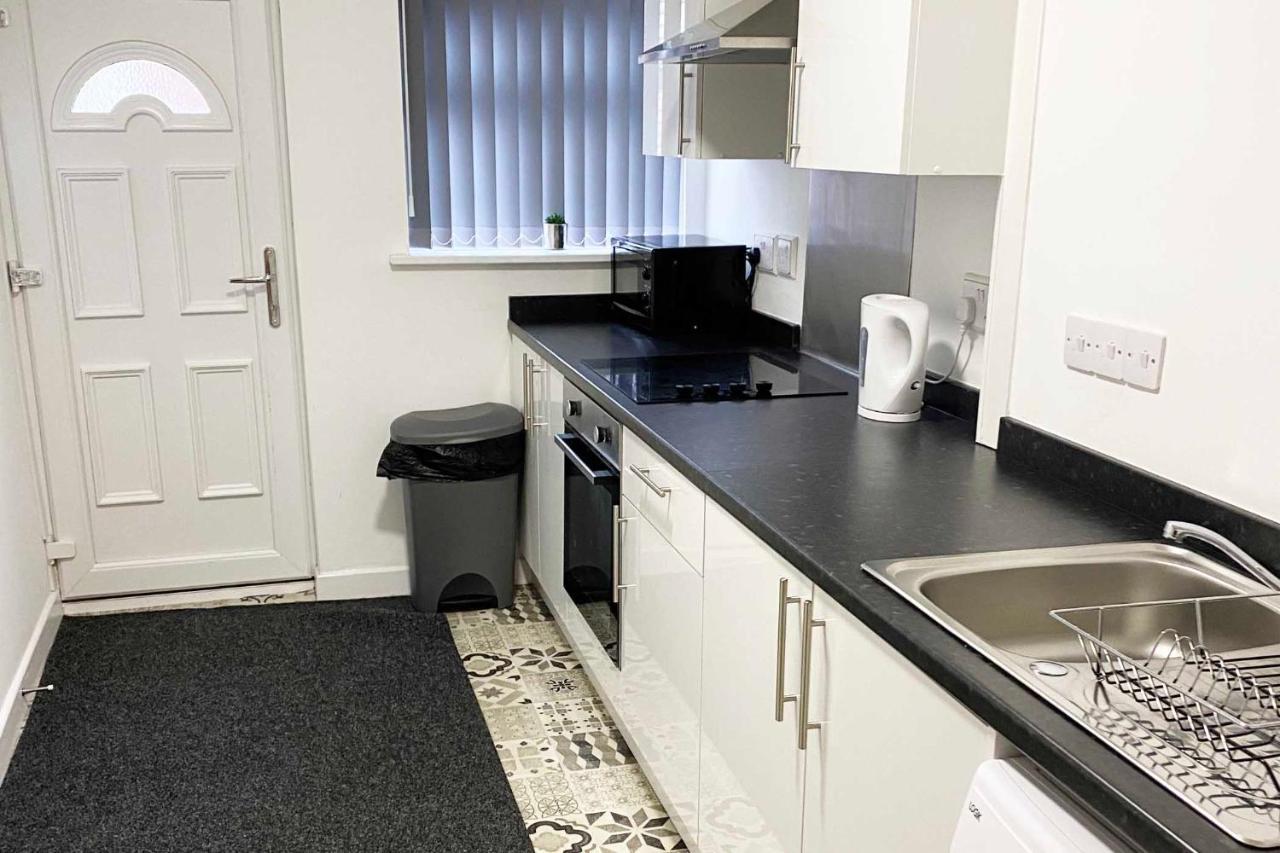 Sutton Contractor - Warrington, St Helens * Clock Face